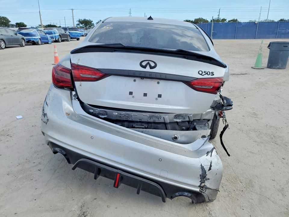 2014 Infiniti Q50 Base