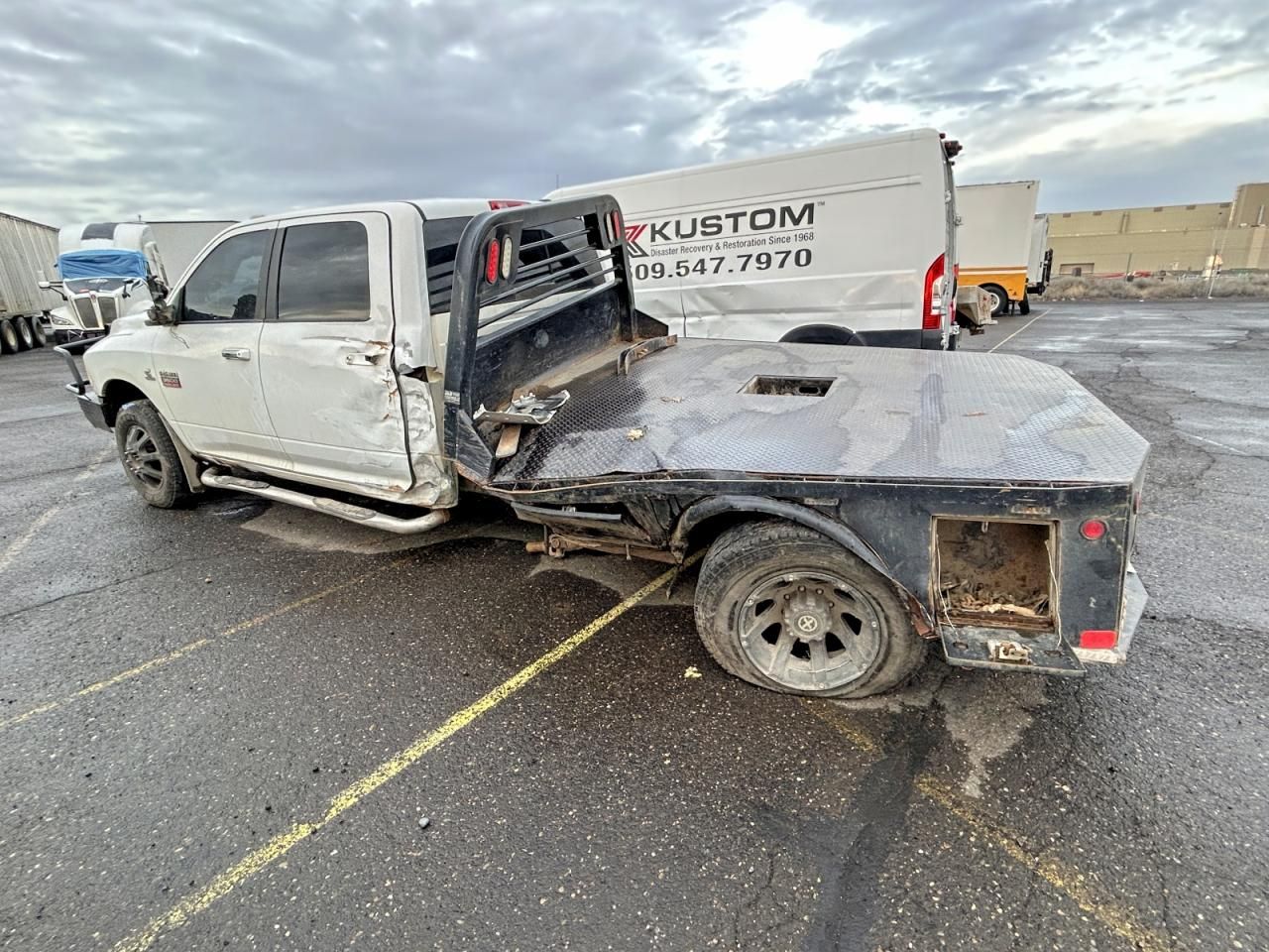 2012 Dodge Ram 3500 slt