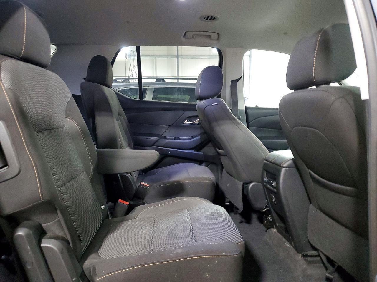 2020 Chevrolet Traverse lt
