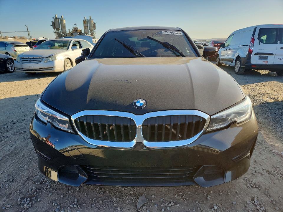 2021 BMW 330i