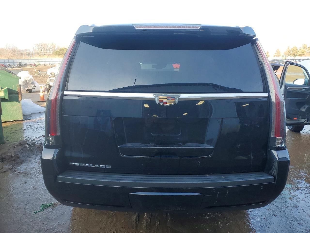 2016 Cadillac Escalade Platinum