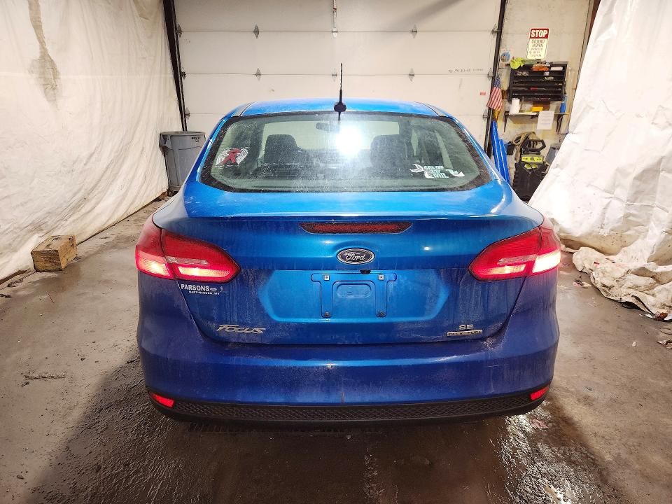 2016 Ford Focus se