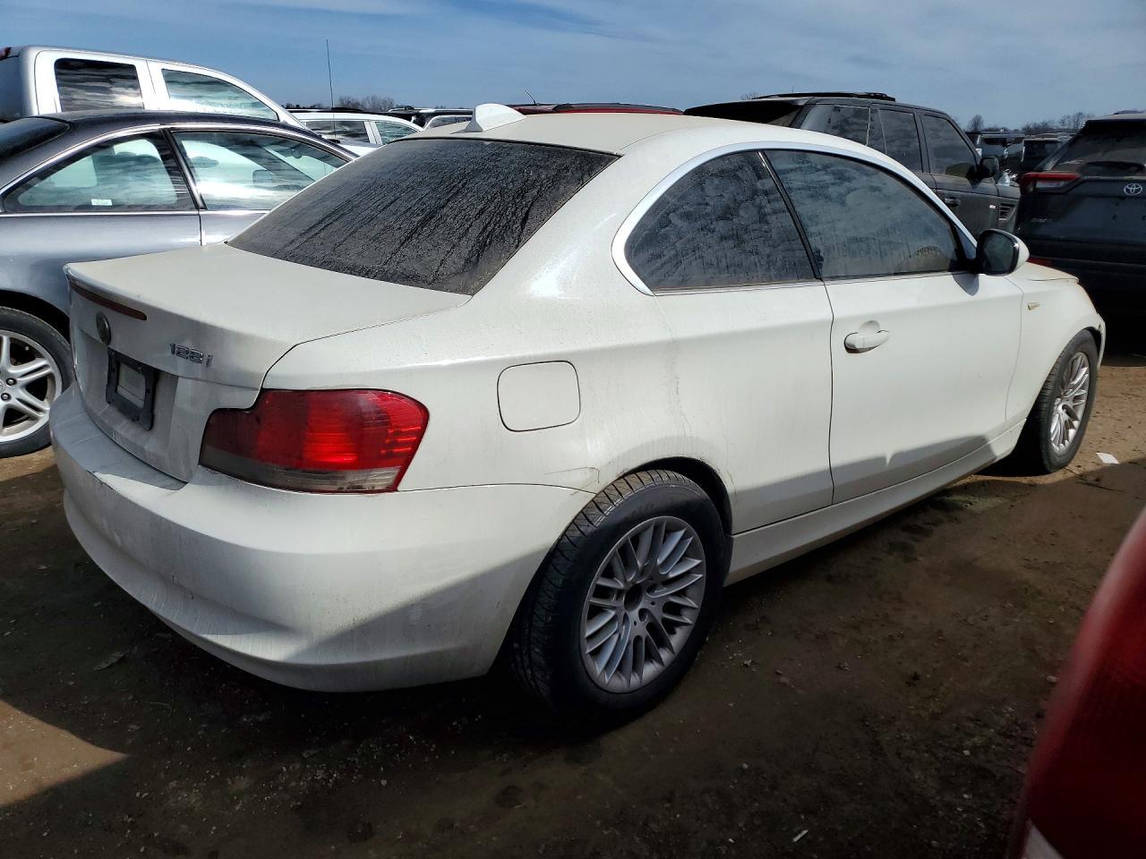 2010 BMW 128 i