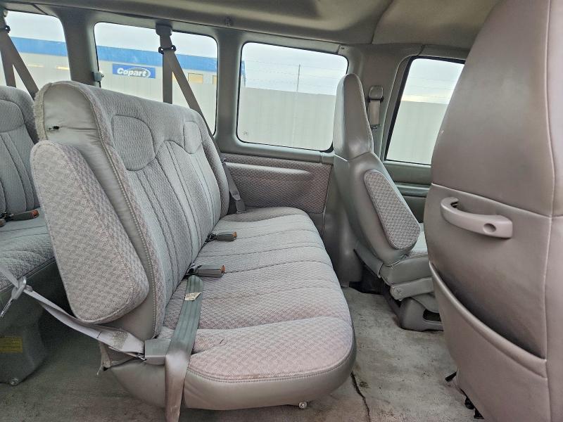 2000 Chevrolet Express G3500