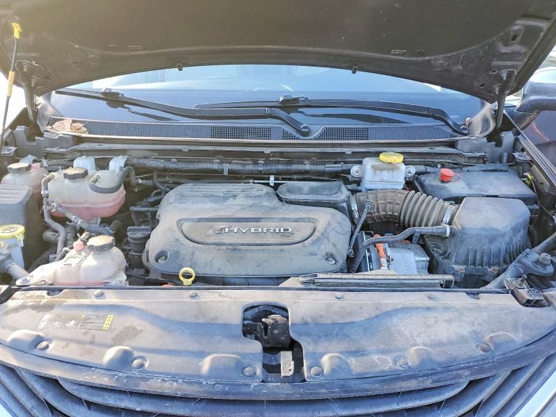 2018 Chrysler Pacifica Hybrid Limited