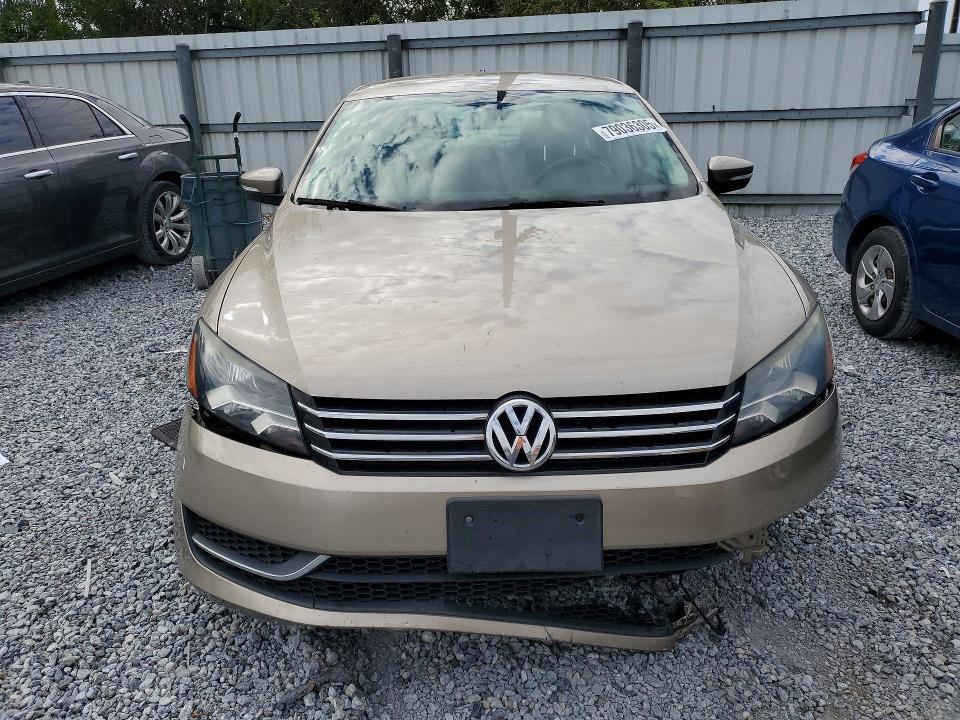 2015 Volkswagen Passat s