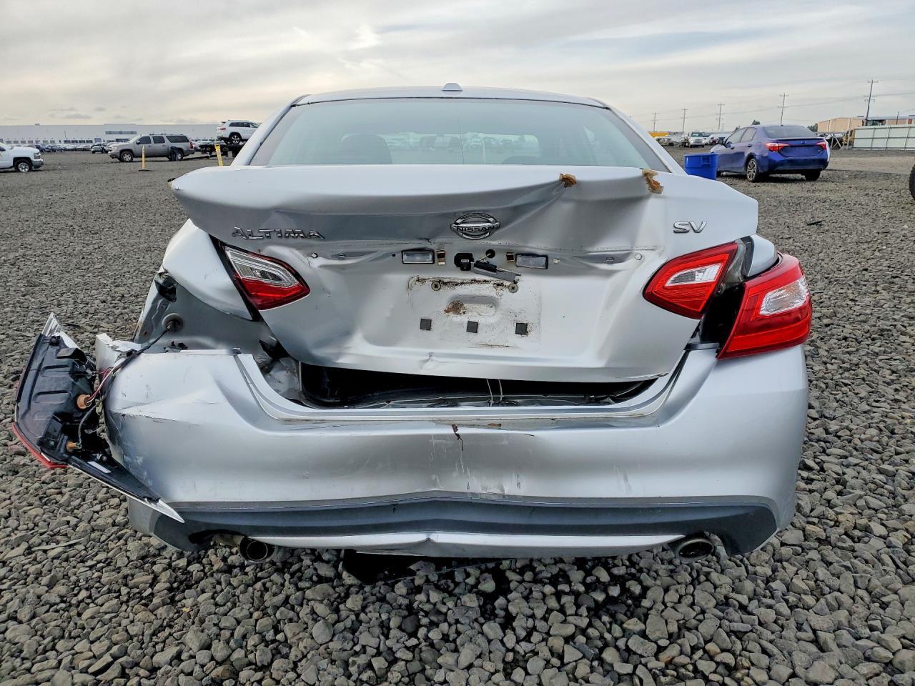 2017 Niss Altima 2.5 sv