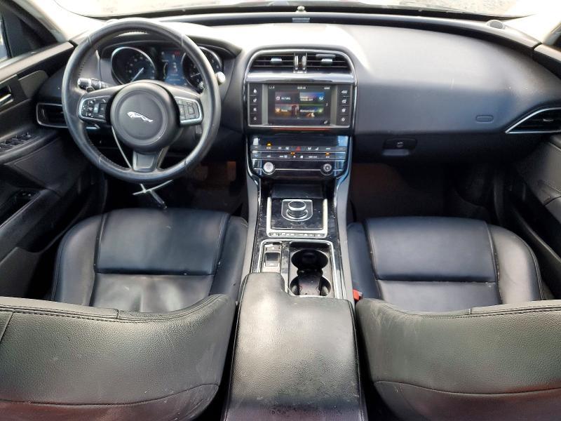2018 Jaguar XE