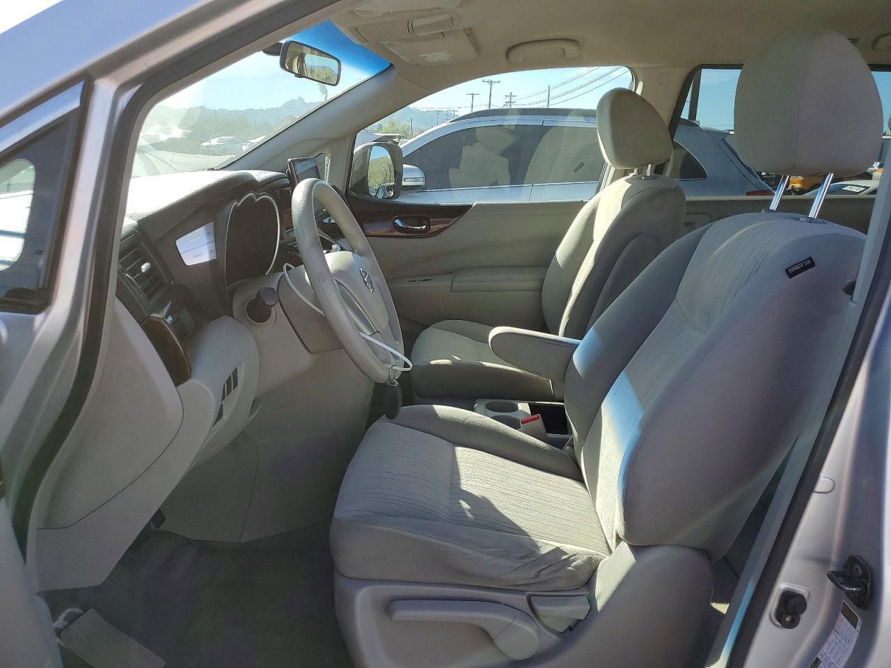 2012 Nissan Quest s