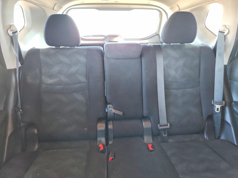 2014 Nissan Rogue sv