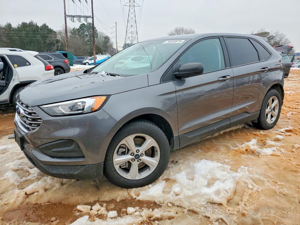 2022 Ford Edge se