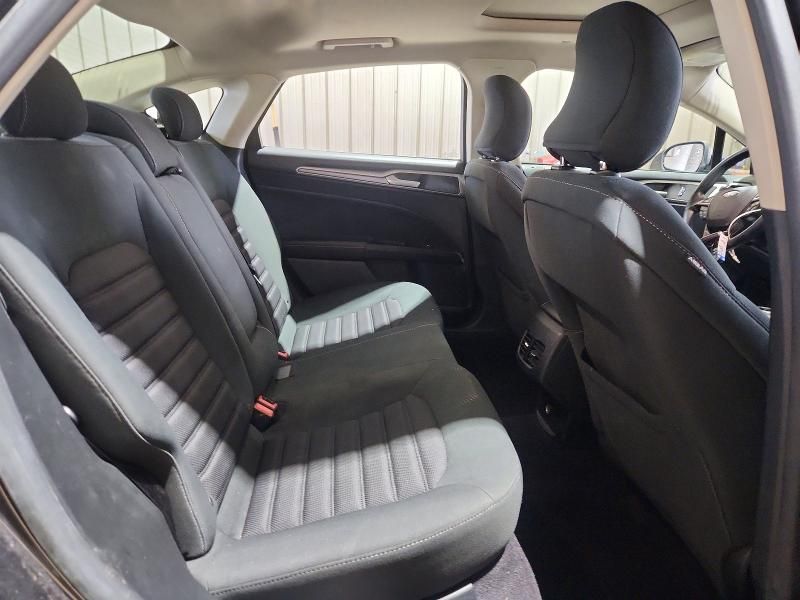 2017 Ford Fusion se Hybrid