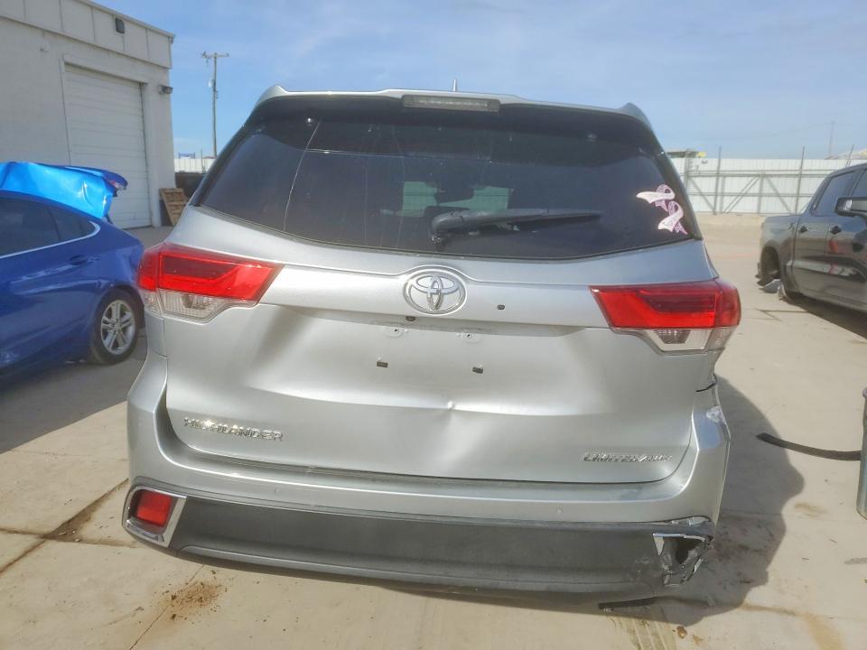 2017 Toyota Highlander Limited