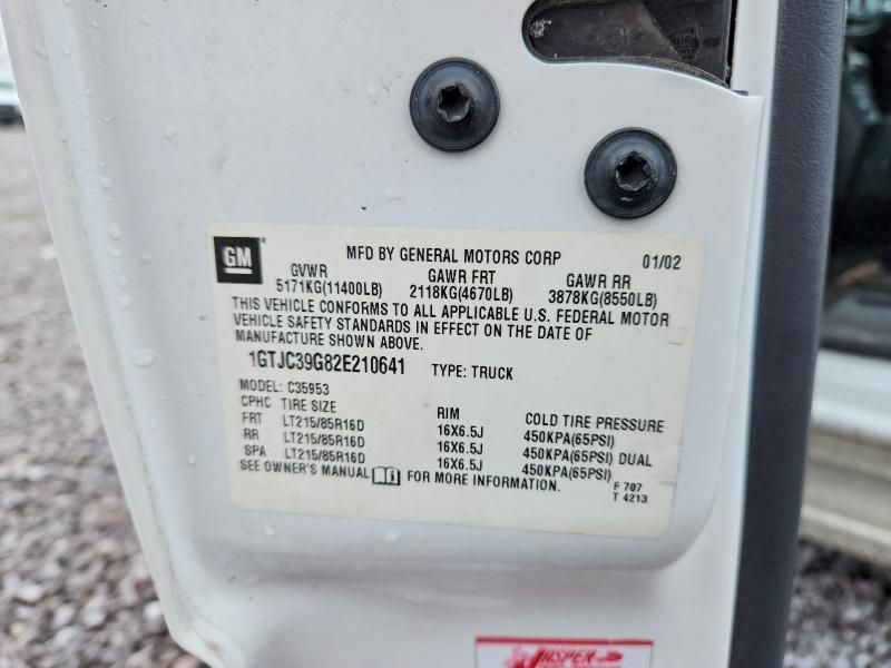 2002 GMC New Sierra C3500