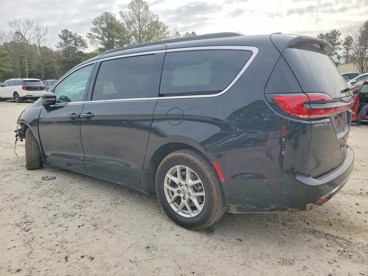 2022 Chrysler Pacifica Touring l