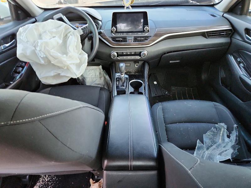 2023 Nissan Altima sv