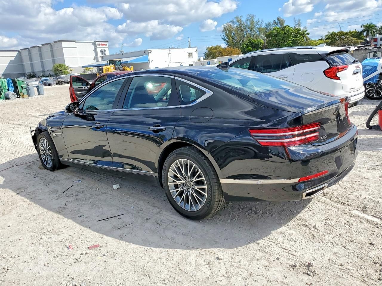2023 Genesis G80 Base