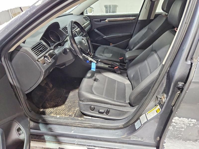 2018 Volkswagen Passat se