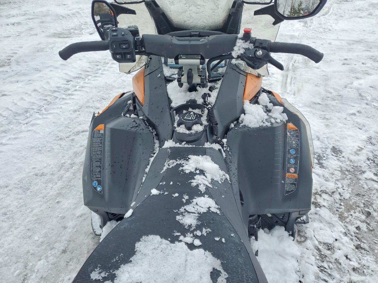2025 Skidoo Grand Touring LE 900 ACE Turbo