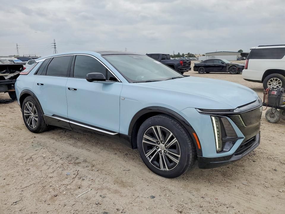 2024 Cadillac Lyriq Luxury