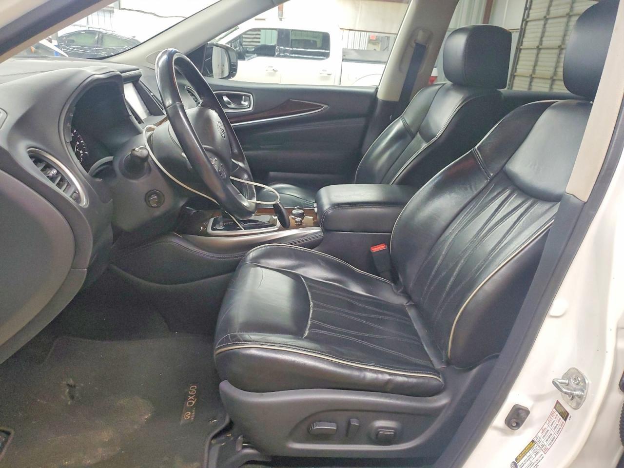 2016 Infinity Qx60 Base