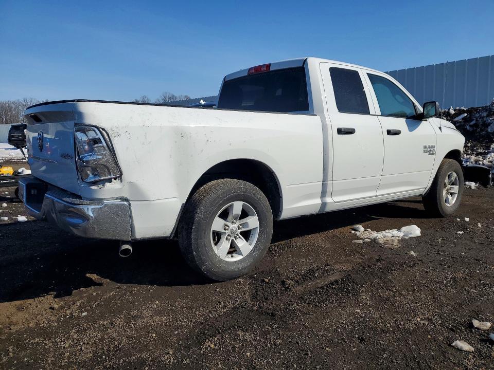 2024 Dodge Ram 1500 Classic slt