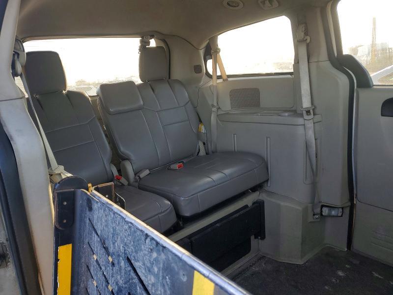 2012 Dodge Grand Caravan se