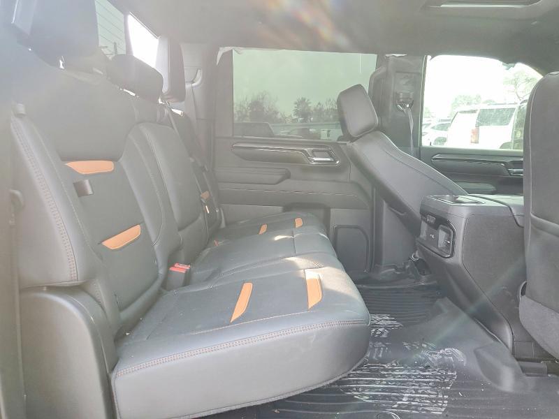 2024 GMC Sierra K3500 AT4