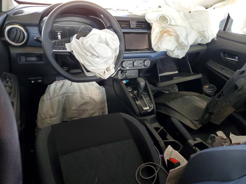 2023 Nissan Versa sv