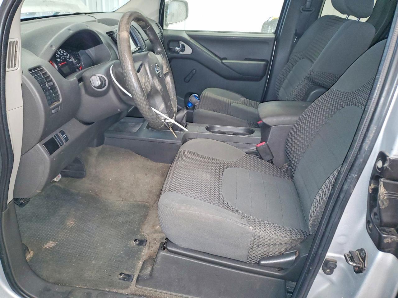 2008 Nissan Frontier SE V6
