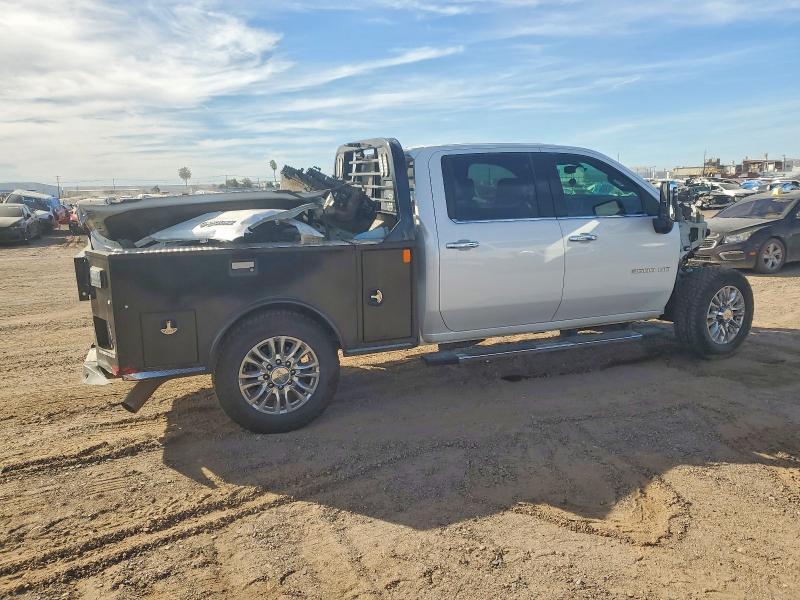 2023 Chevrolet Silverado HD Flatbed Truck