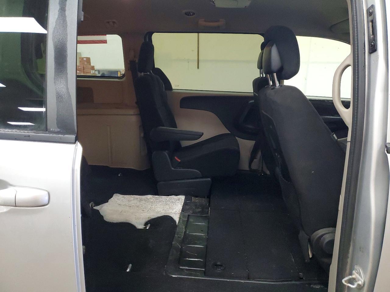 2012 Dodge Grand Caravan sxt