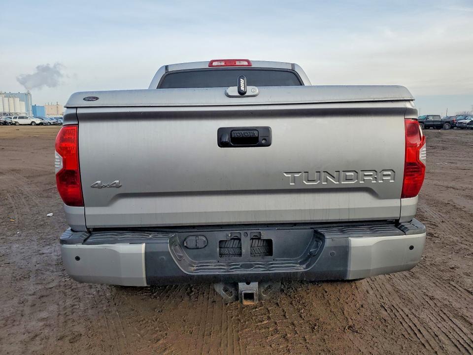 2014 Toyota Tundra Crewmax Platinum