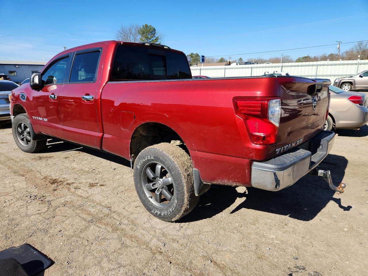 2016 Niss Titan XD S