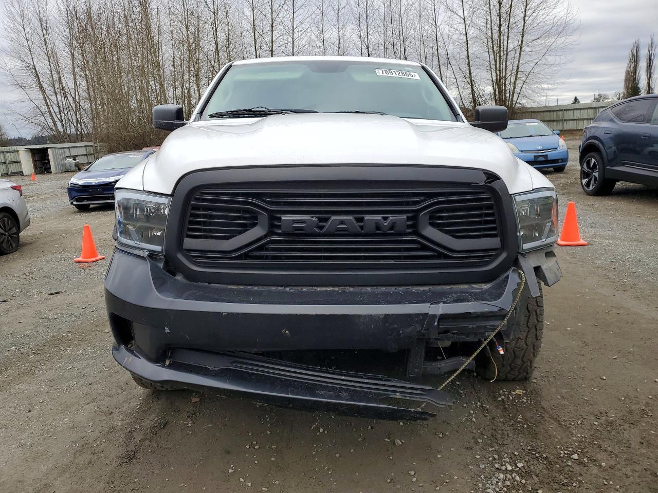2014 Dodge RAM 1500 SLT
