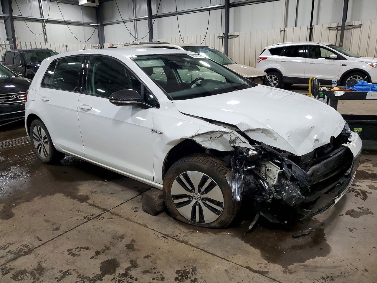 2017 Volkswagen E-golf se