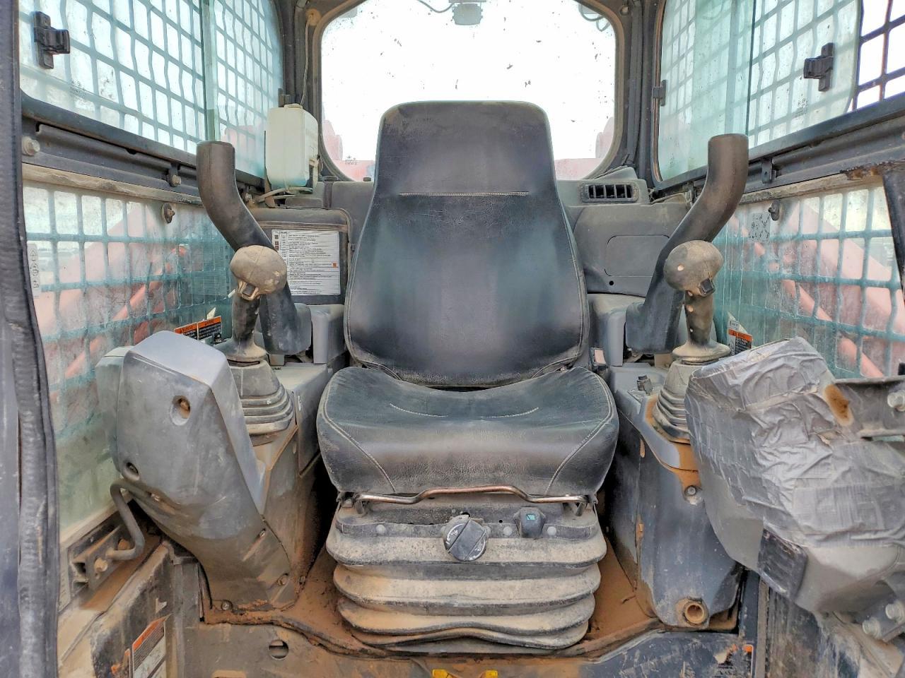 2022 Kubota SVL97-2 Tracked Skid Steer Loader
