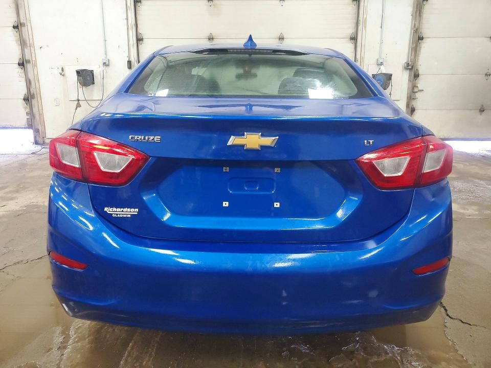 2018 Chevrolet Cruze lt