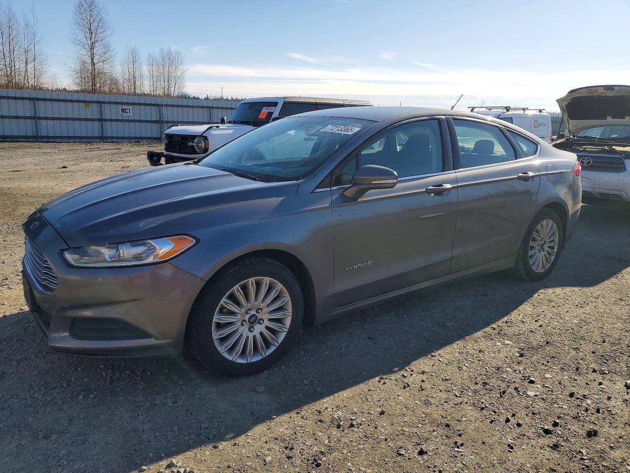 2014 Ford Fusion se Hybrid