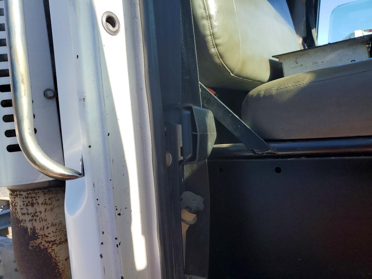 1999 Volvo Convention Truck Cab AND Chassis