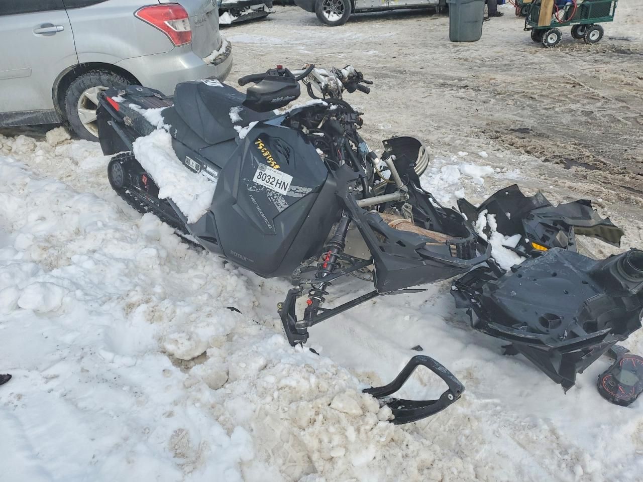 2016 Skidoo 2016 Skidoo Snowmobile