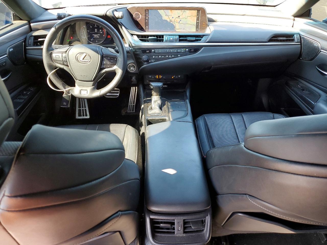 2019 Lexus ES