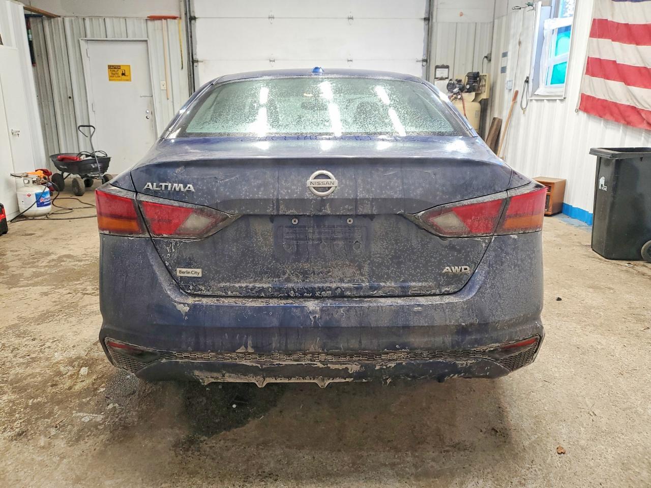 2020 Niss Altima s