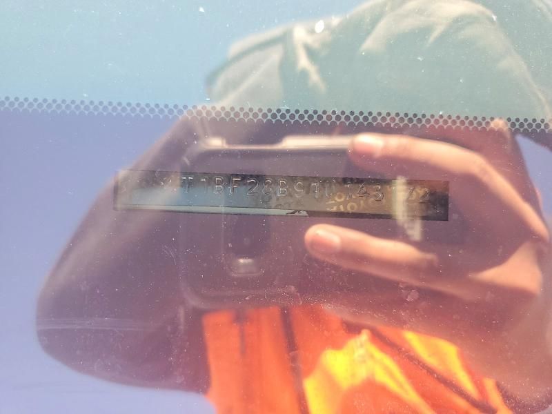 2001 Toyota Avalon xl