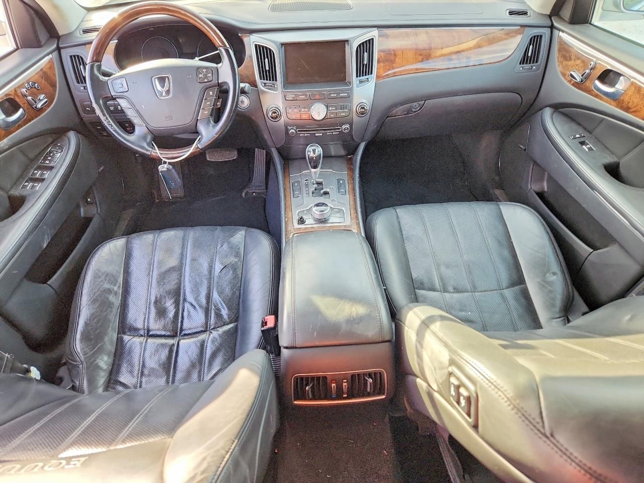 2011 Hyundai Equus Signature