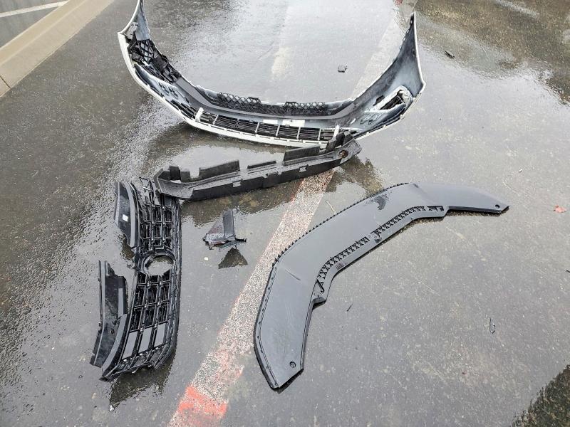 2018 Volkswagen Passat s