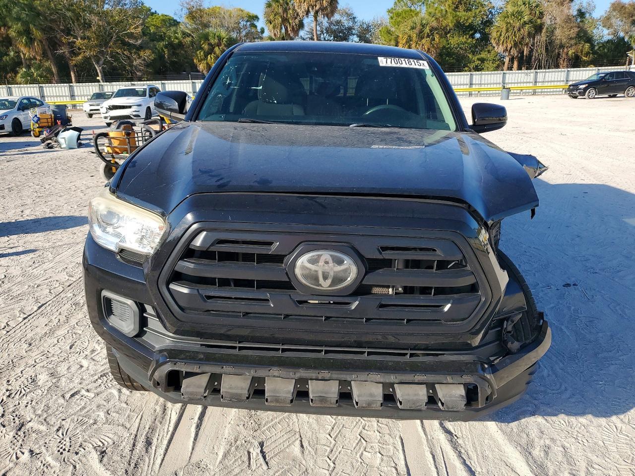 2019 Toyota Tacoma SR