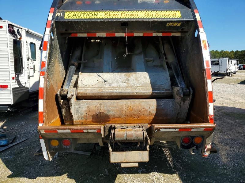 2010 Freightliner Business Class M2 Refuse Truck