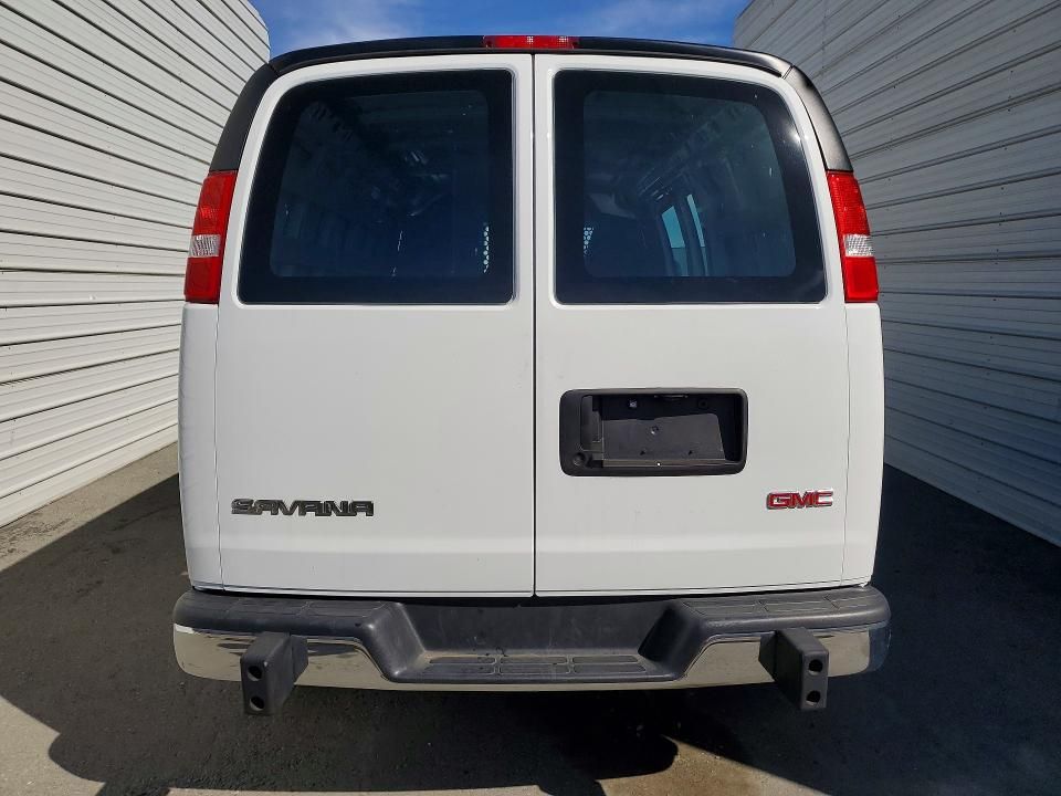 2025 GMC Savana Delivery van
