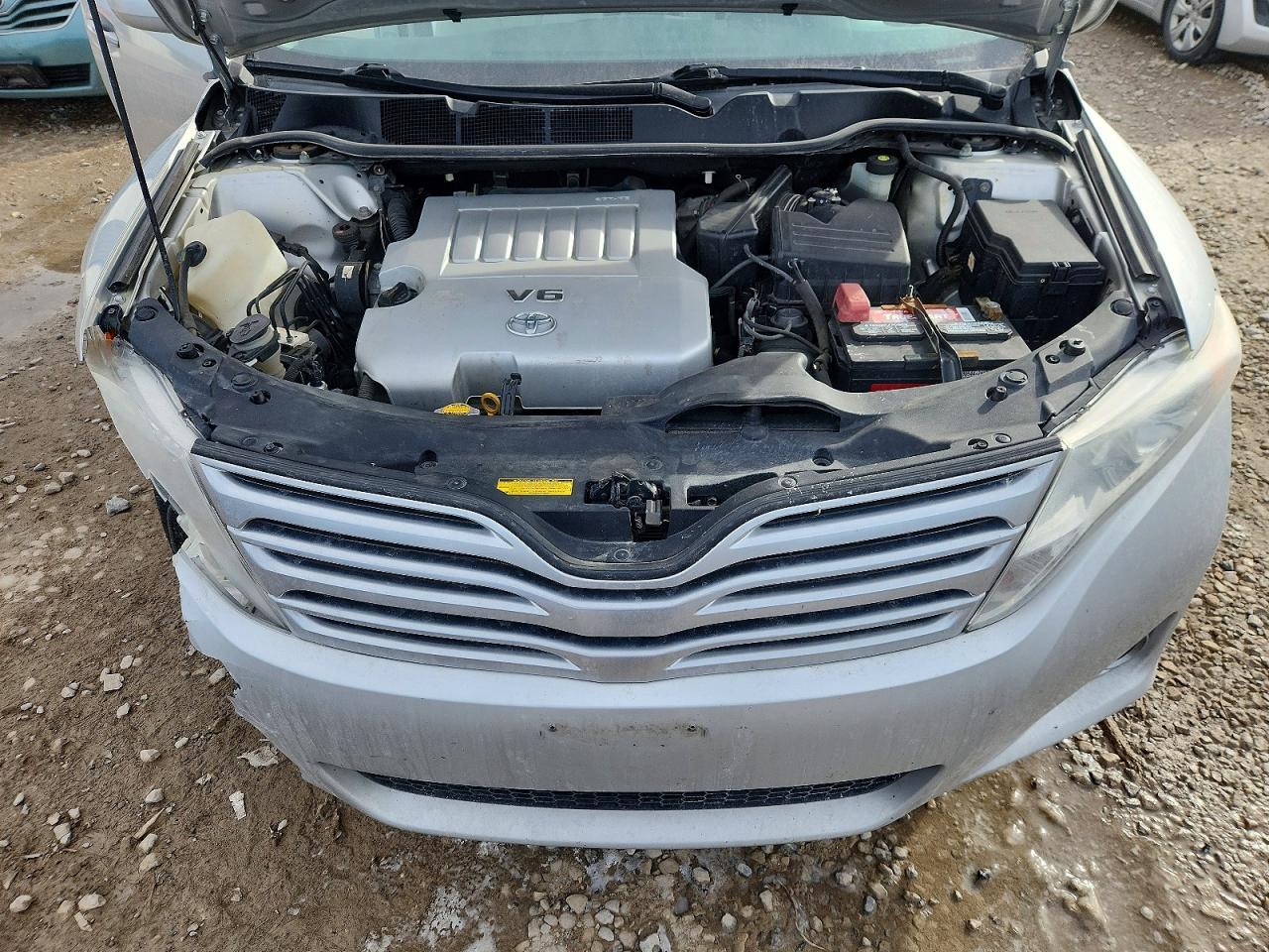2011 Toyota Venza awd V6